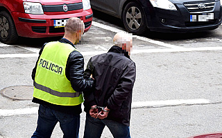 Aresztowano dwie osoby podejrzane o oszustwa „na policjanta”